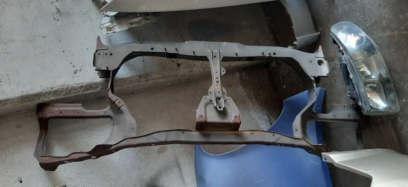 TOYOTA HİLUX COMFORT 2.5 4X2 ÇIKMA YEDEK ÖN PANEL_CD0